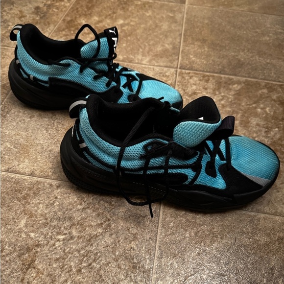 Puma runners - Picture 1 of 8